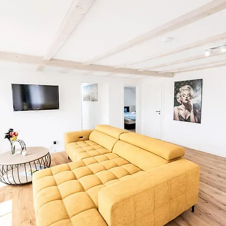 Сasa de vacaciones Huus An't Diek By Interhome *